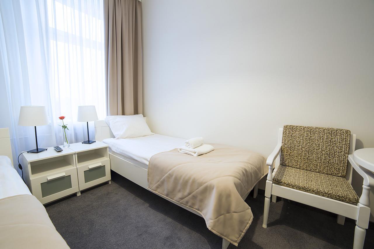 Hotel Opolanka Ополе Экстерьер фото